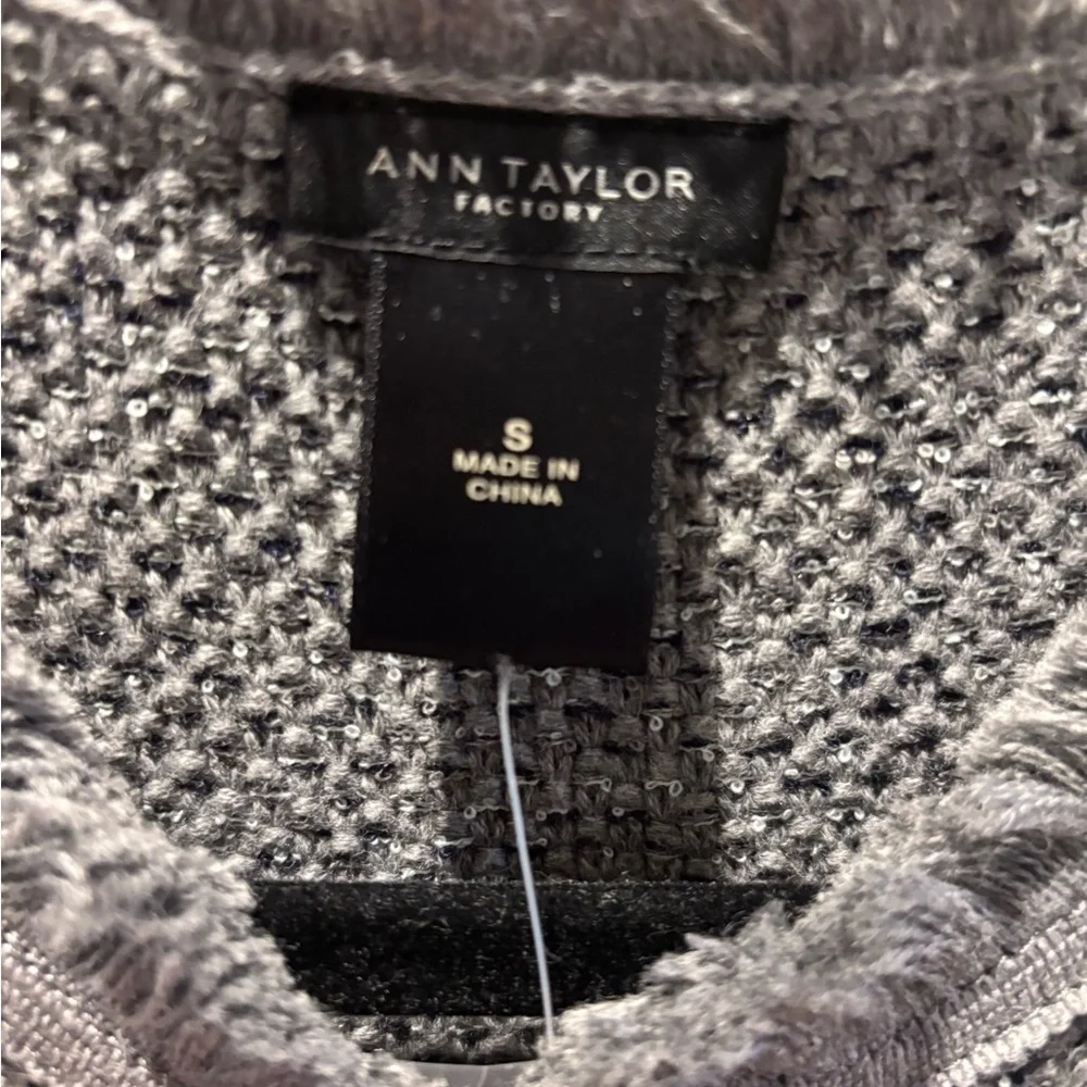Ann Taylor Factory Grey Knit Cardigan - Picture 3 of 3